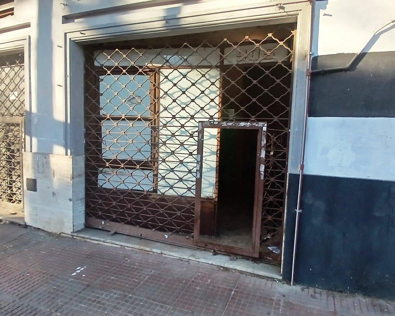 Foto de FLORESTA - Local en VENTA - A pasos Av. Juan B. Justo y próximo a, imagen 1