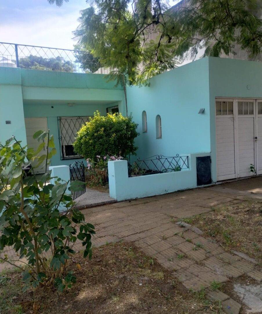 Foto de Amplia Casa con Cochera, Patio Propio con Parrilla y Terraza, imagen 3