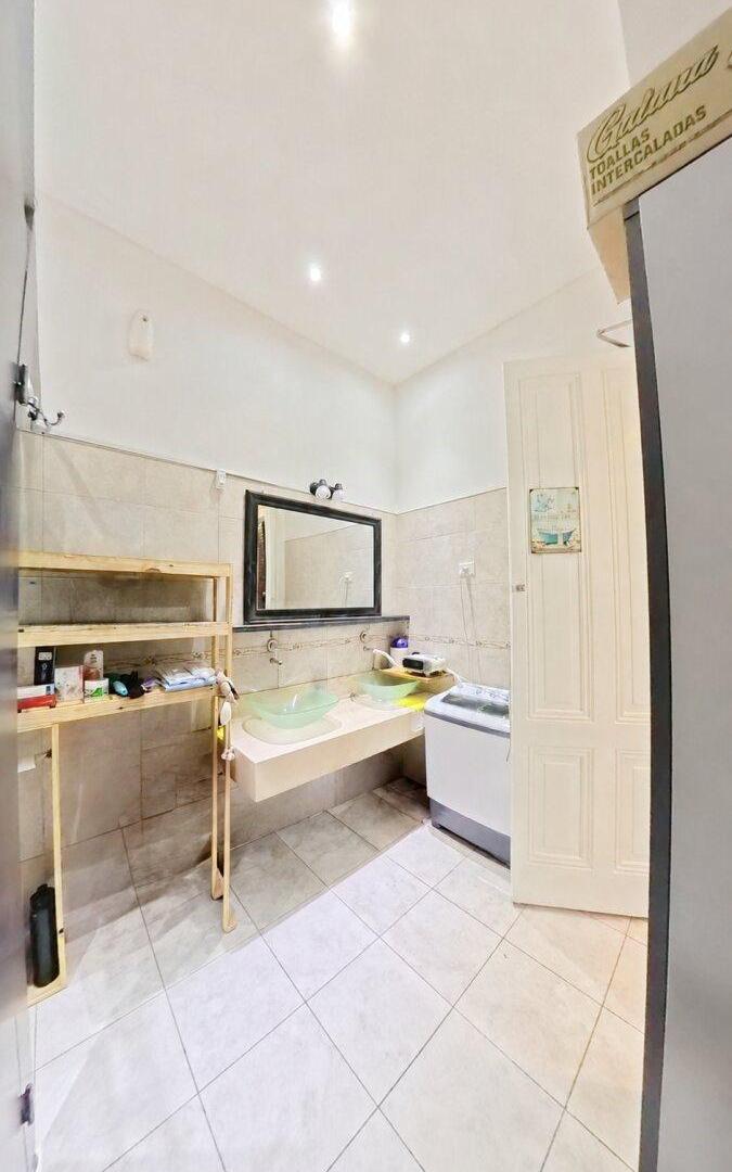 Foto de Venta Semipiso Señorial de 230 m² con Balcón, Techos Altos y Gran, imagen 4