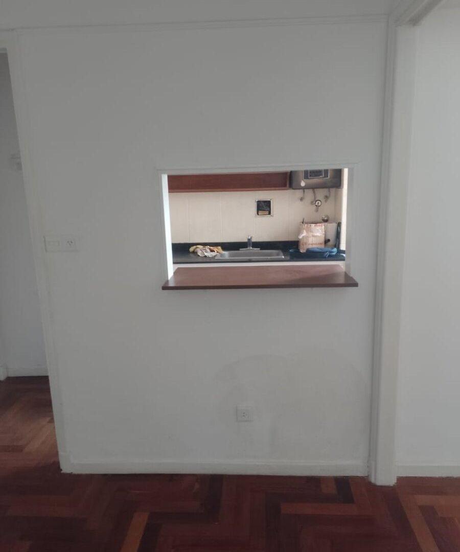 Foto de EXELENTE 2 amb muy luminoso 50 mts BELGRANO OPORTUNIDAD, imagen 2