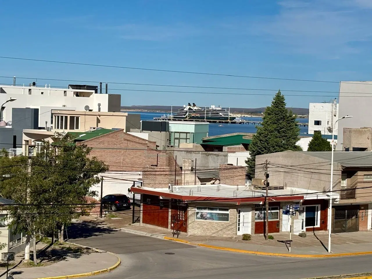 DEPARTAMENTO 3 AMBIENTES - 1er PISO DTO "3" -La Triniad 68-Madryn 3