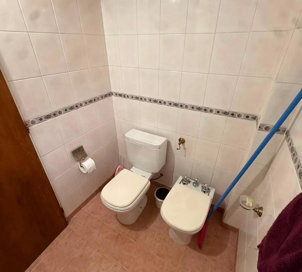 CASA 3 DORMITORIOS - COCHERA - PATIO - PTO MADRYN 5