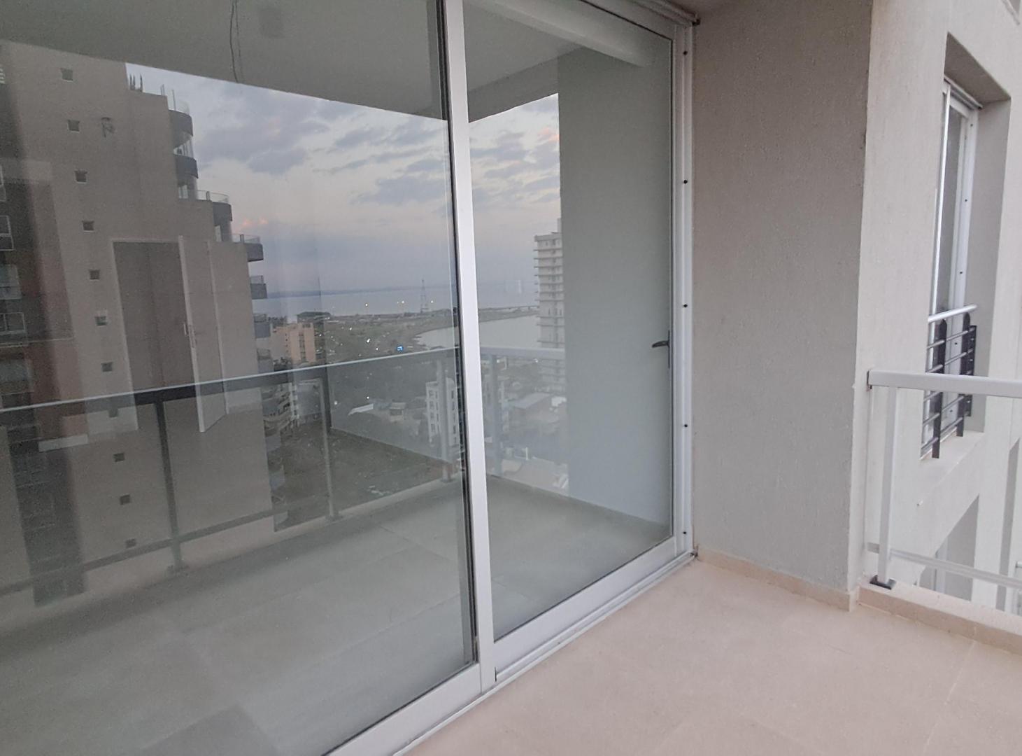 Foto de Alquilo Dpto Piso 11 Vista Excepcional Costanera Posadas, imagen 1