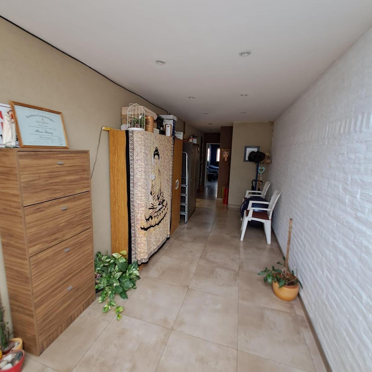 Casa en Berazategui 3