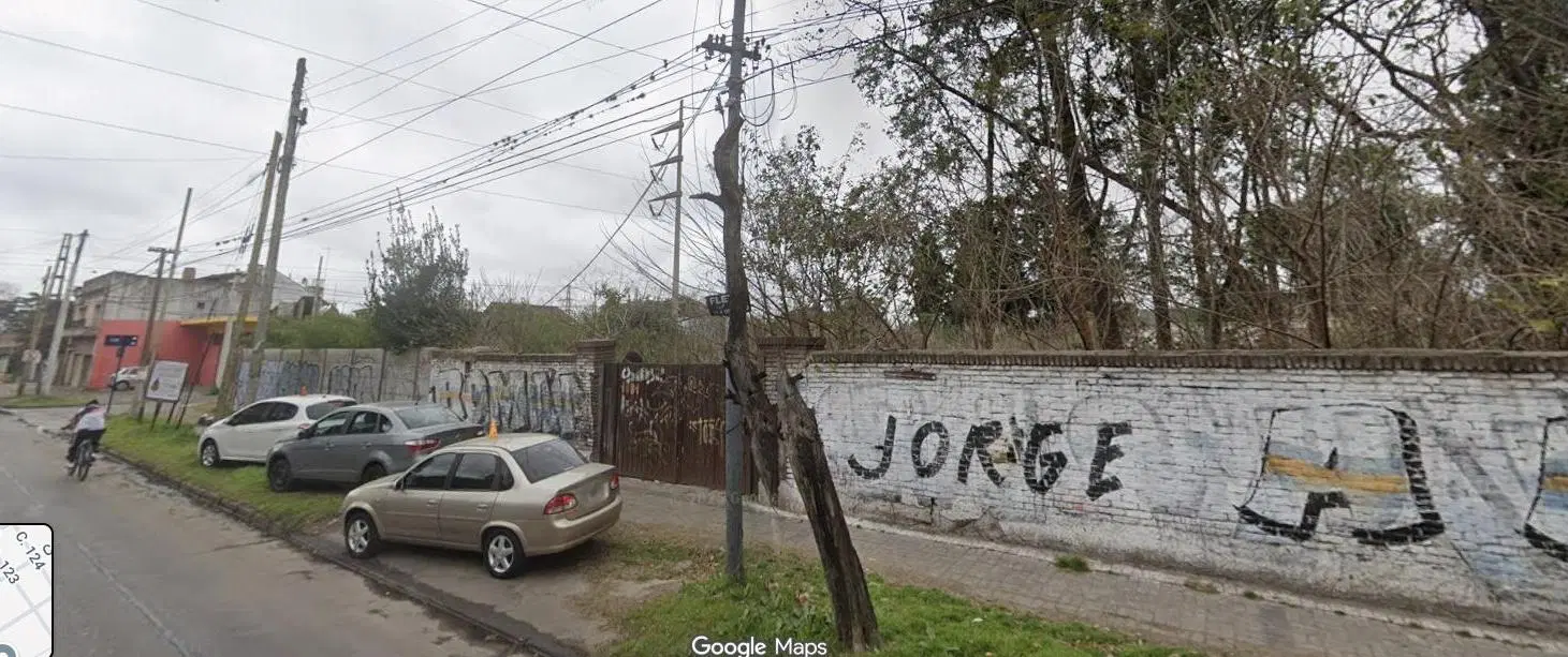 Se vende lote de 4000m2 unico en la zona 2