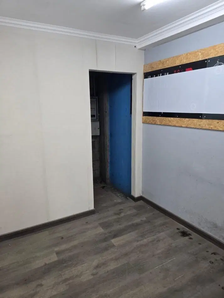 se alquila Galpon de 800 m2 3