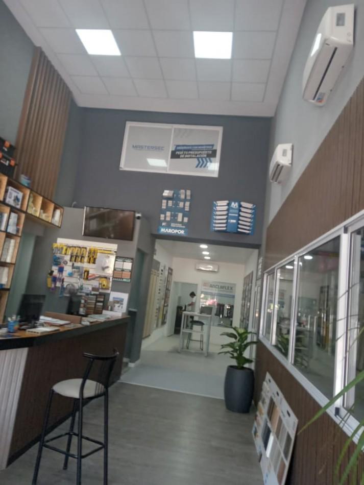 Foto de Se alquila local comercial frente a plaza San martin, imagen 4