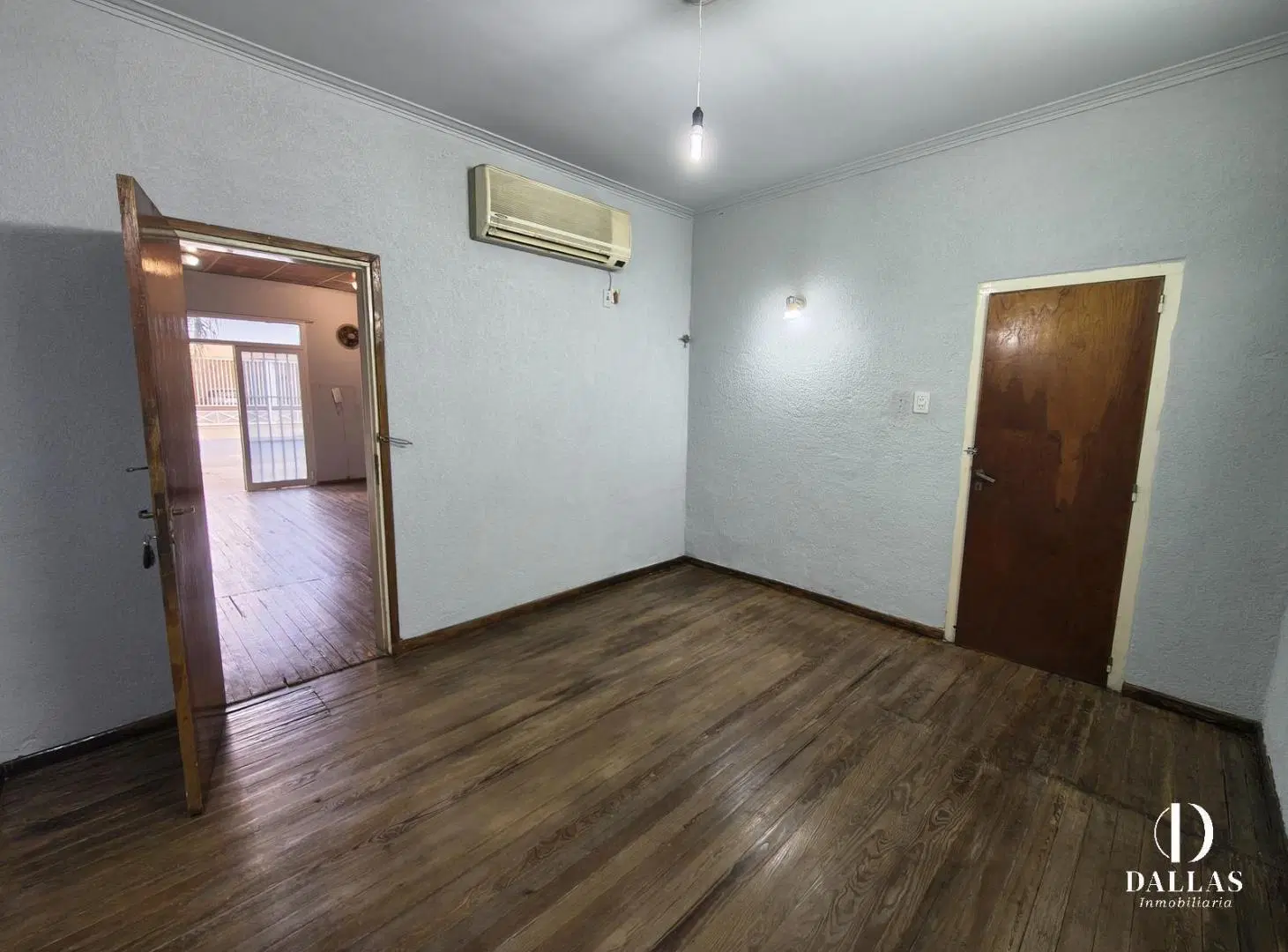 Local Comercial - Consultorio - Depósito 5