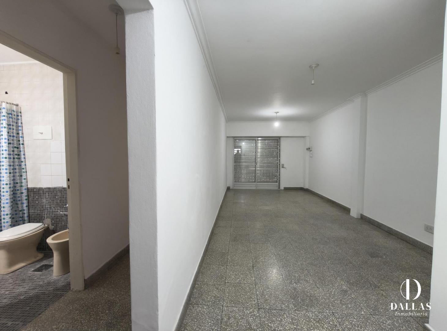 Foto de Departamento 2 Dormitorios y balcón al frente - Centro - Santa Fe, imagen 2