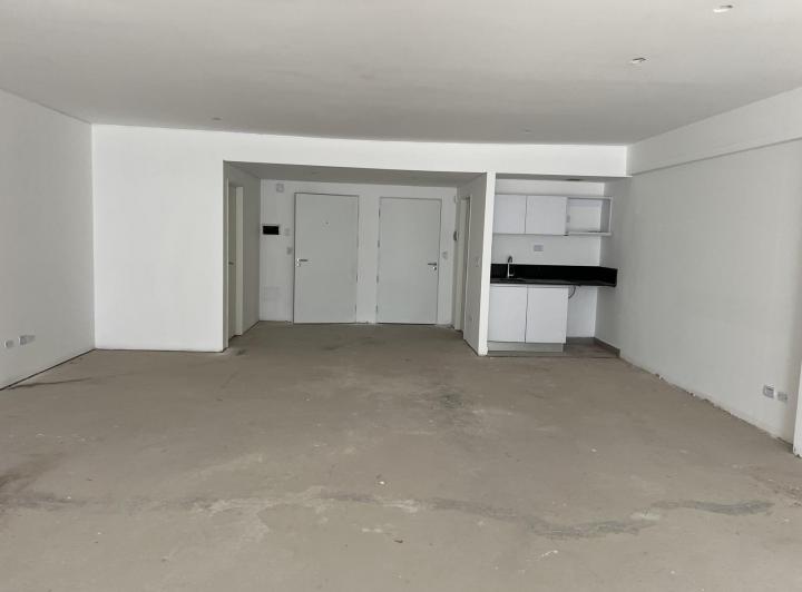 Oficina a estrenar con terraza propia – 180 m² en Recoleta
