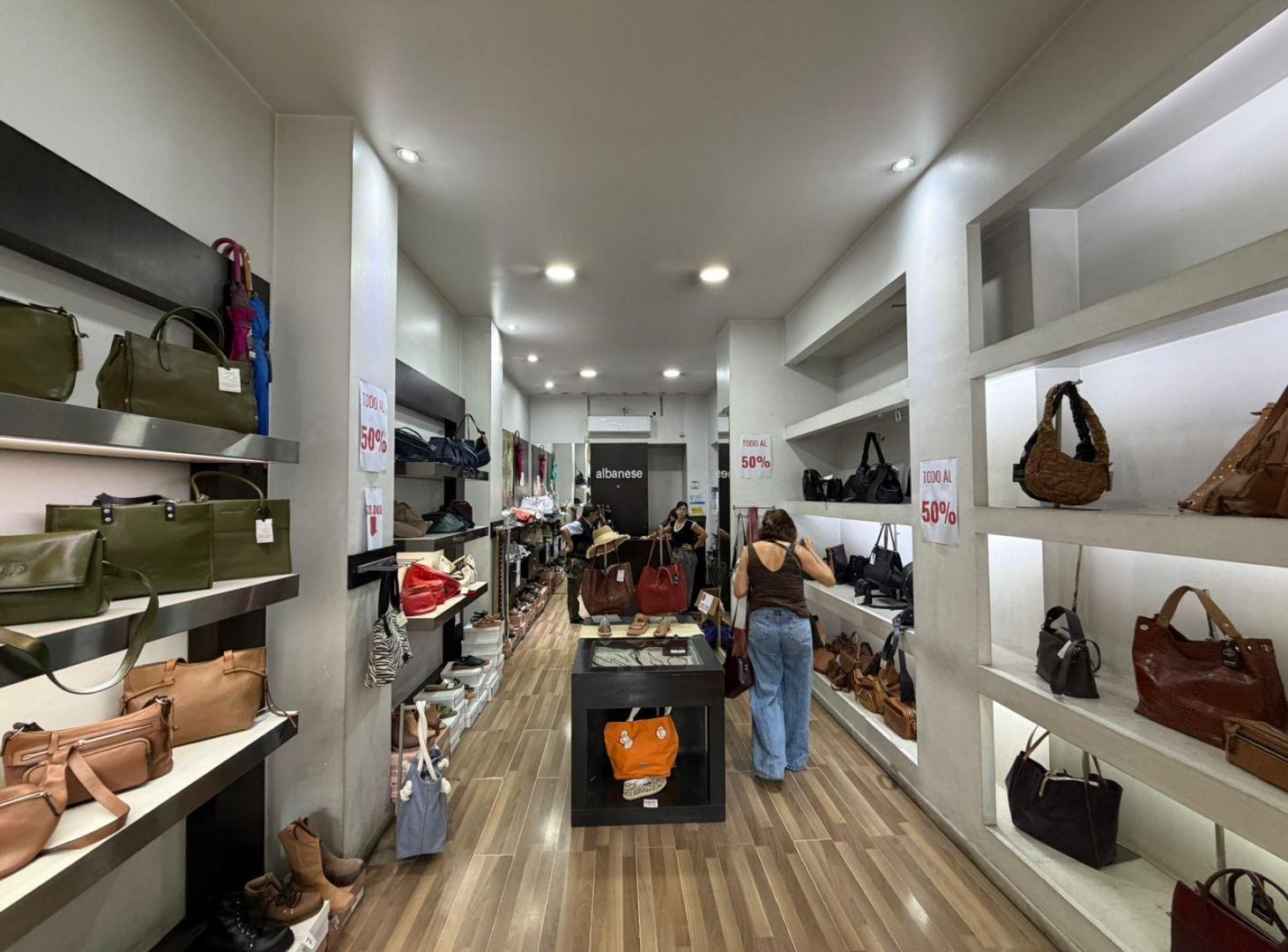 Foto de Local en Av. Santa Fe 2266, imagen 3