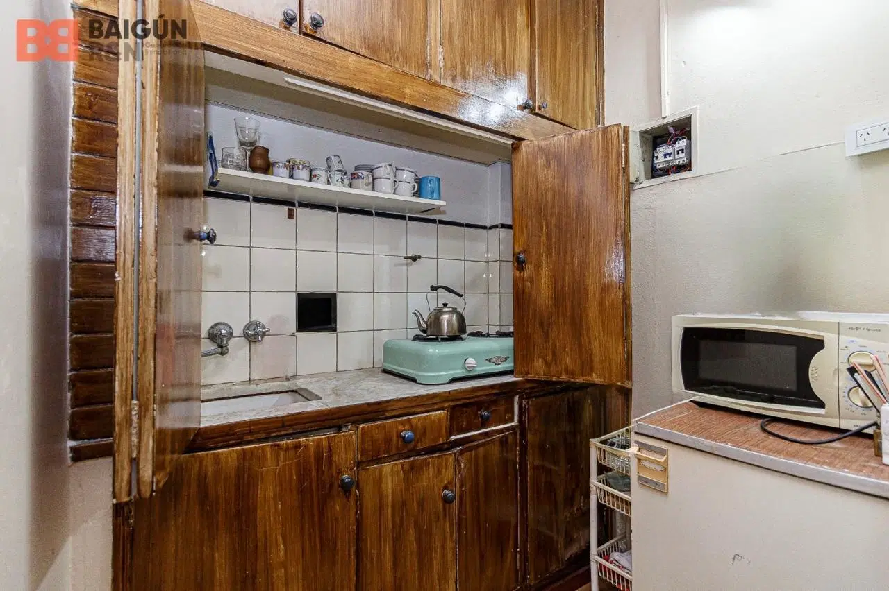 VENTA DEPTO 3 AMBIENTES C/BALCON EN TRIBUNALES, APTO CREDITO. 2
