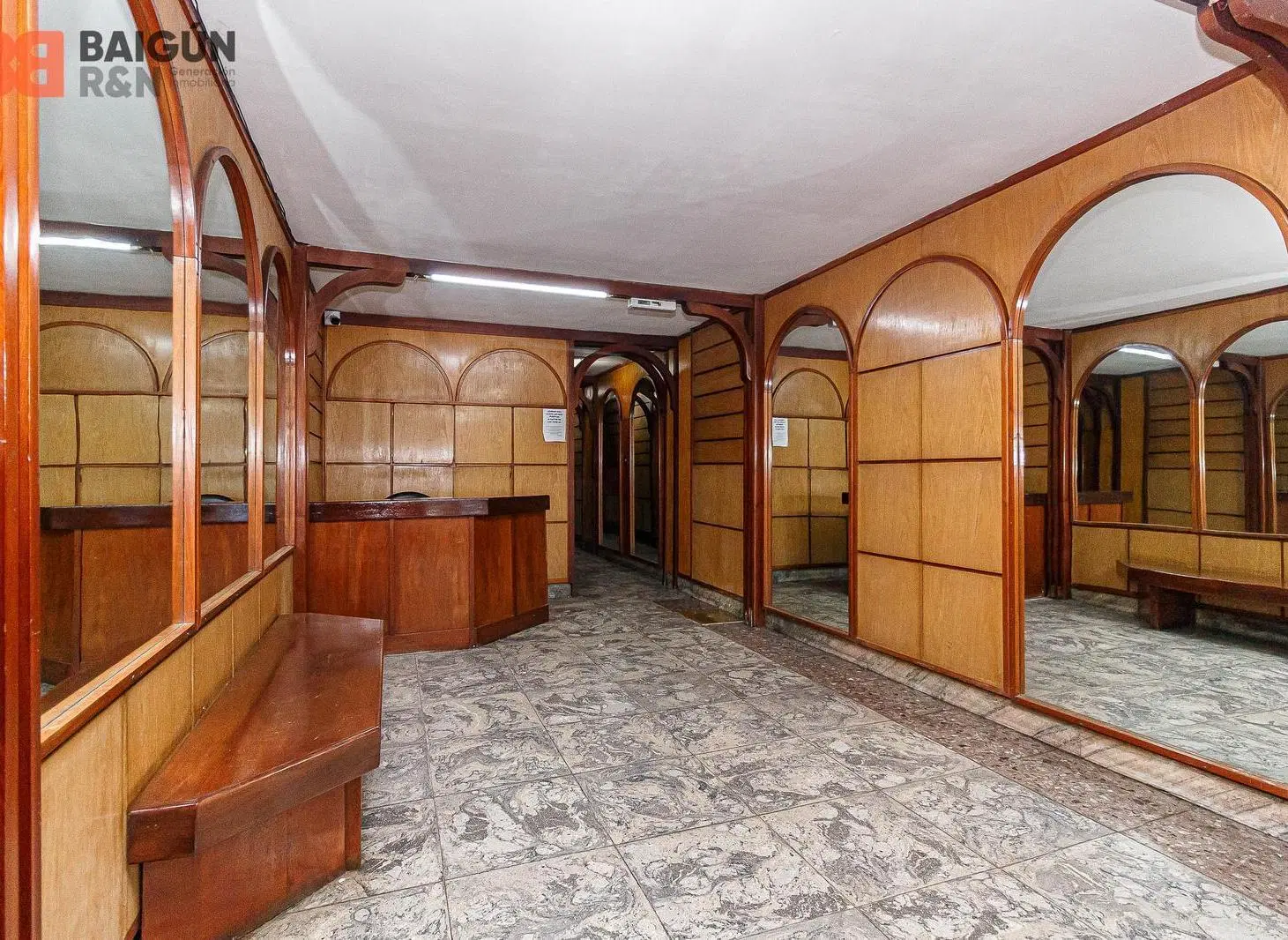 VENTA DEPTO 3 AMBIENTES C/BALCON EN TRIBUNALES, APTO CREDITO. 4