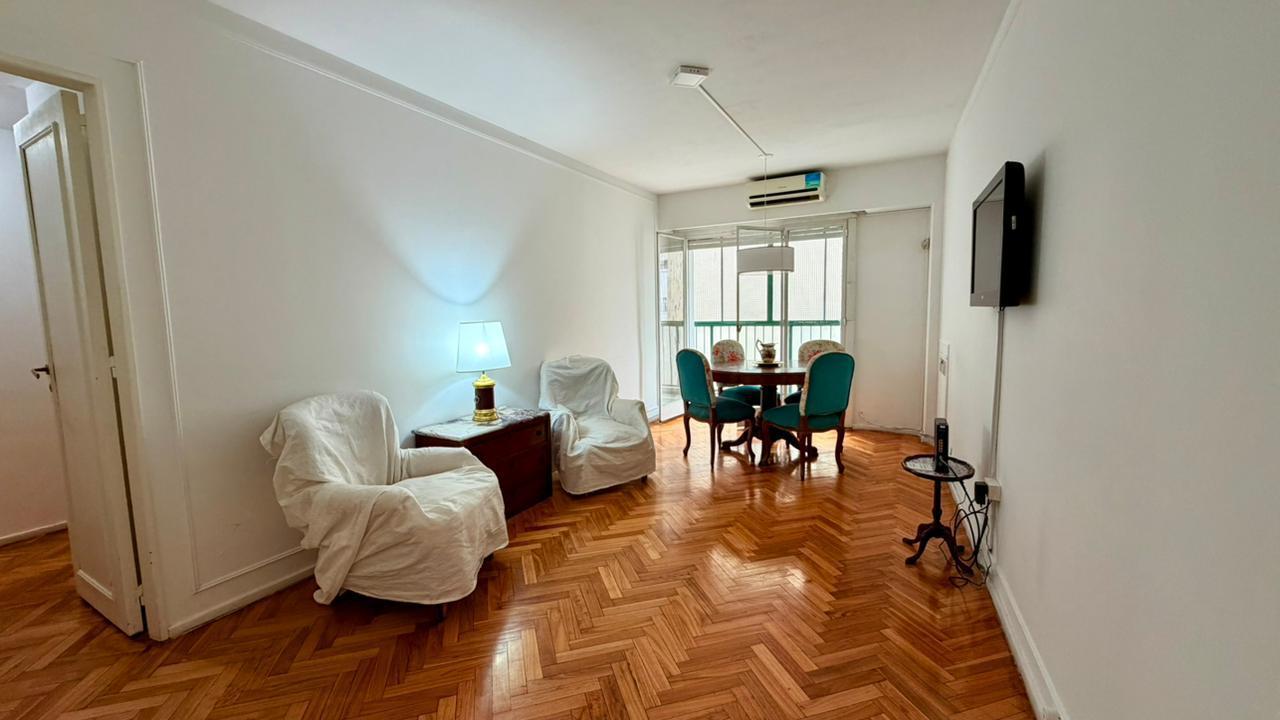 Venta Departamento 3 ambientes c/dependencia en Recoleta