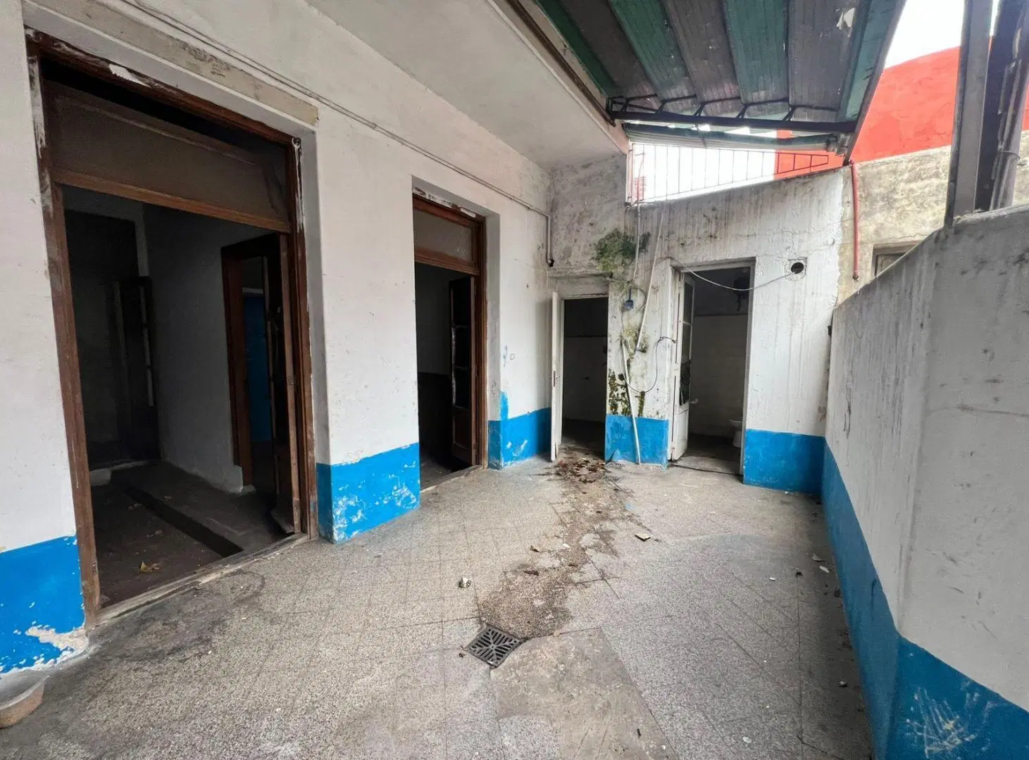Local en Av. Federico Lacroze  al 4000 3