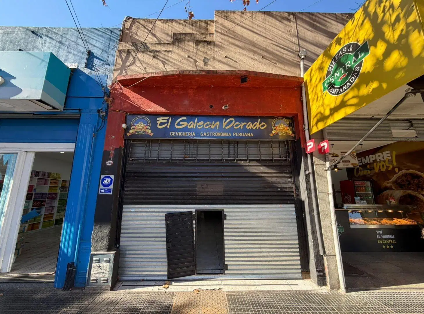 Local en Av. Federico Lacroze  al 4000 2