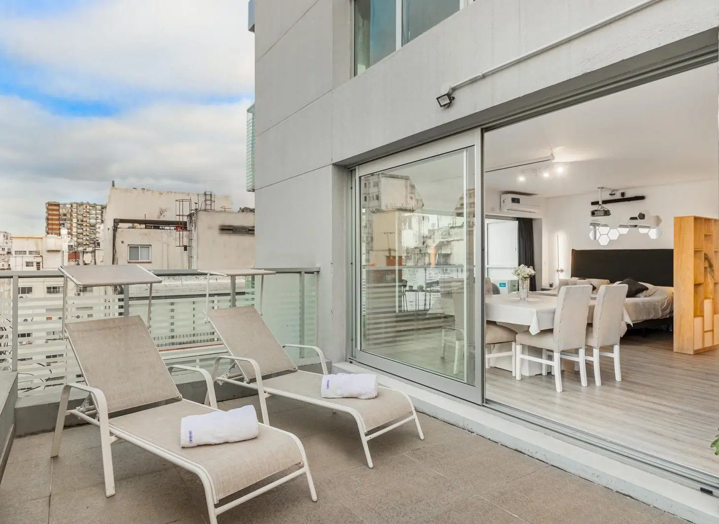 Loft con Terreza y Luz INCREIBLE en Recoleta 3