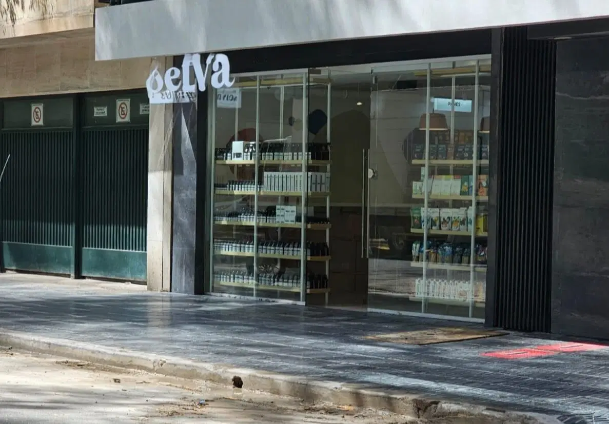 Local en Belgrano Barrancas UNICO SON 155 M2 EN UNA PLANTA !!!!!!!!!!!!! EXCELENTE ZONA. 1