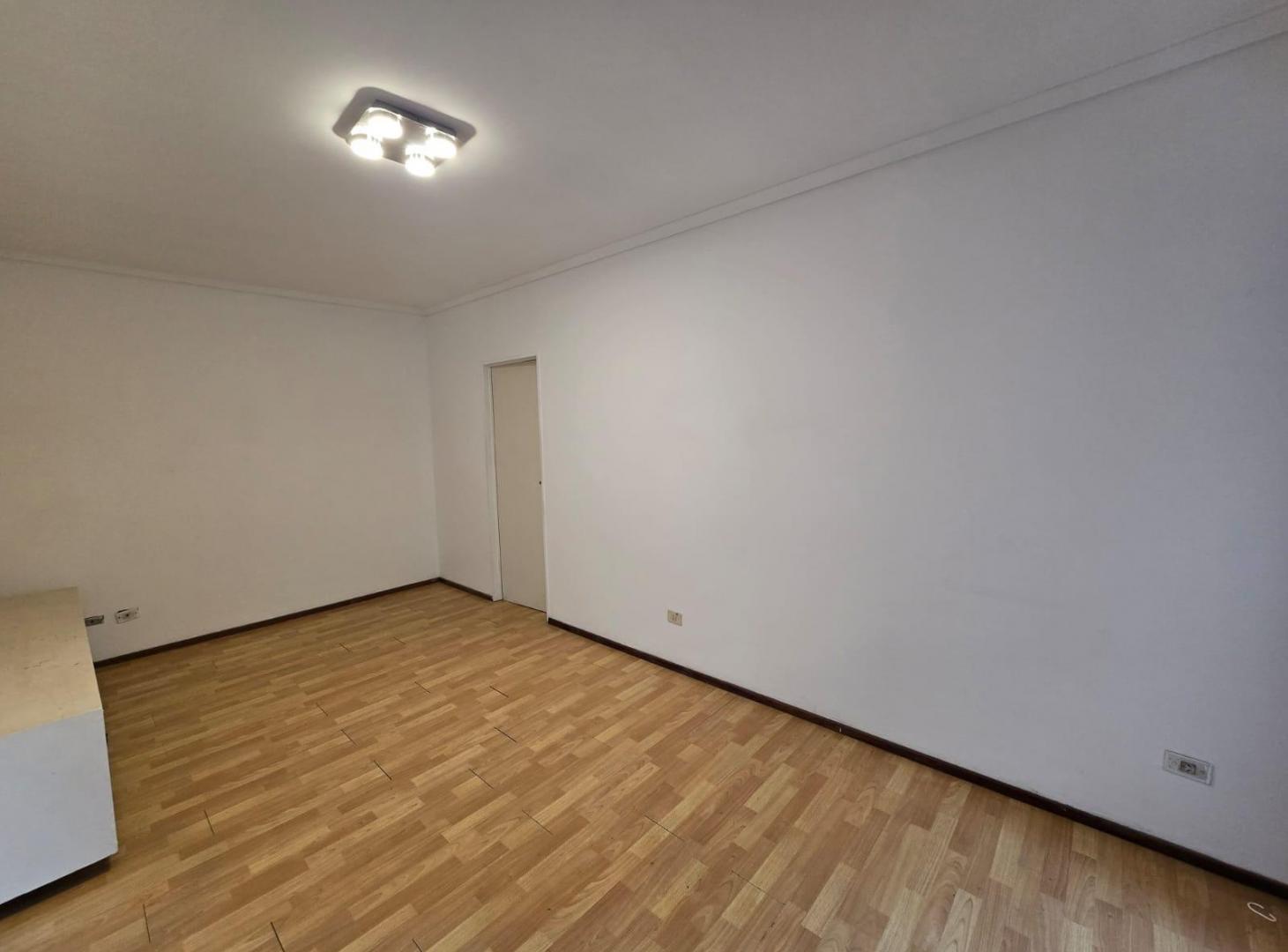 Foto de Departamento 2 ambientes contrafrente en Palermo · a 200 m del subte D, imagen 3
