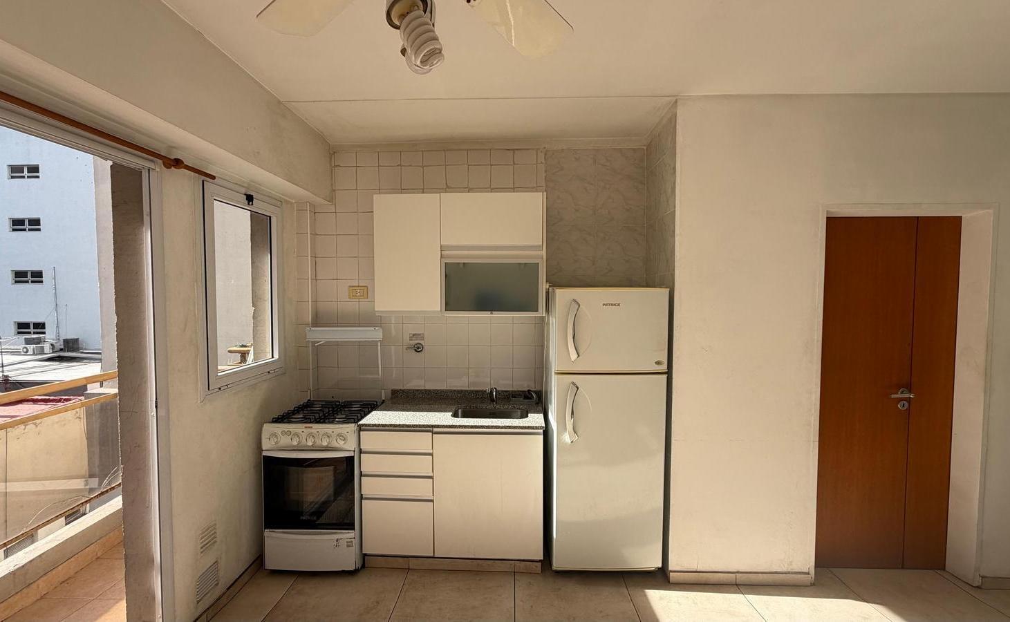 Foto de VENTA DEPARTAMENTO MONO AMBIENTE C/BALCON EN BALVANERA, imagen 1