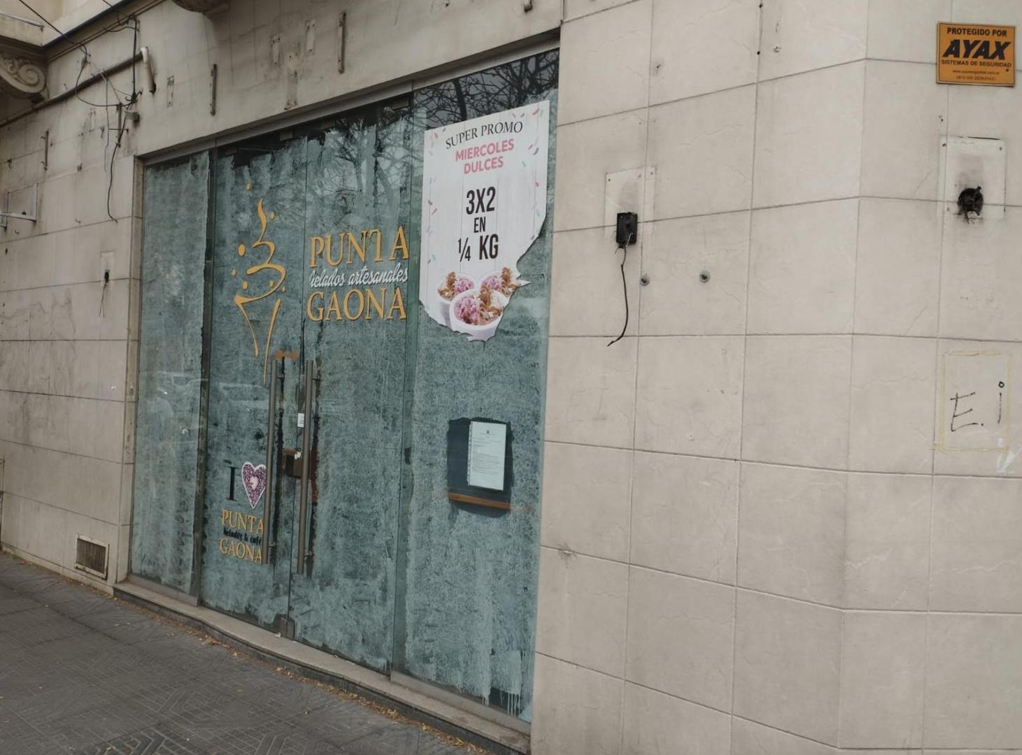 Foto de Local en Esquina sobre Av. Gaona | 180 m², imagen 4