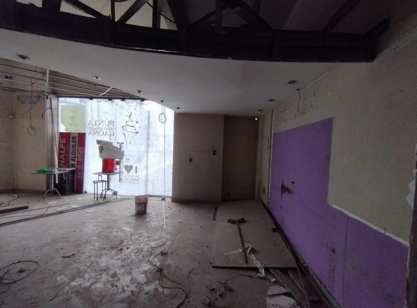 Foto de Local en Esquina sobre Av. Gaona | 180 m², imagen 3