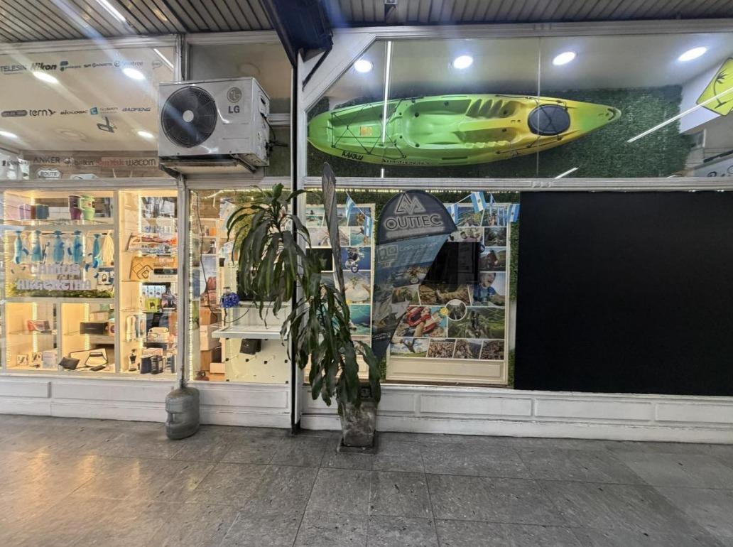 Foto de Local en Av. Santa Fe 1827, a metros de Av. Callao - 80 m², imagen 1