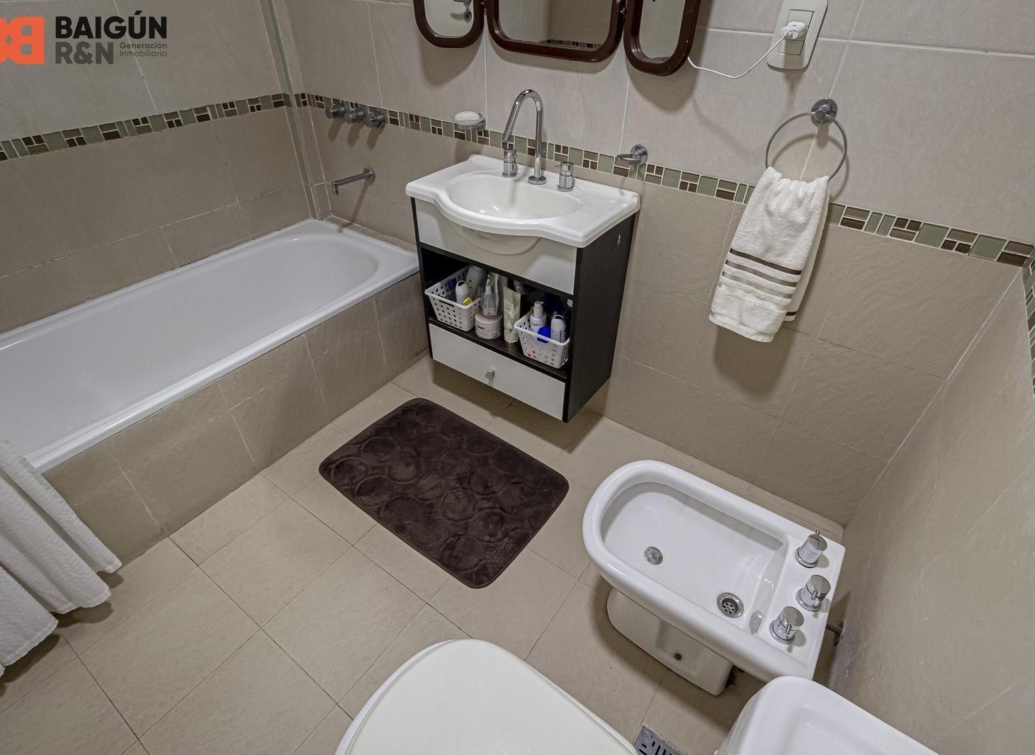 Foto de 4 ambientes en venta en Villa Pueyrredon, imagen 5