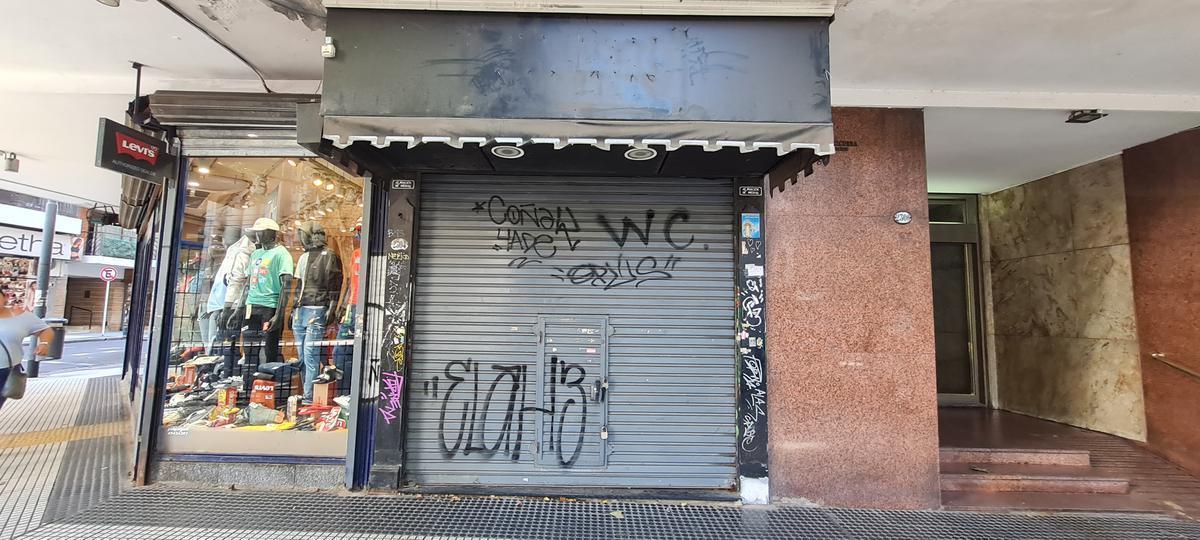 Foto de LOCAL EN VENTA SOBRE AV. SANTA FE, imagen 1