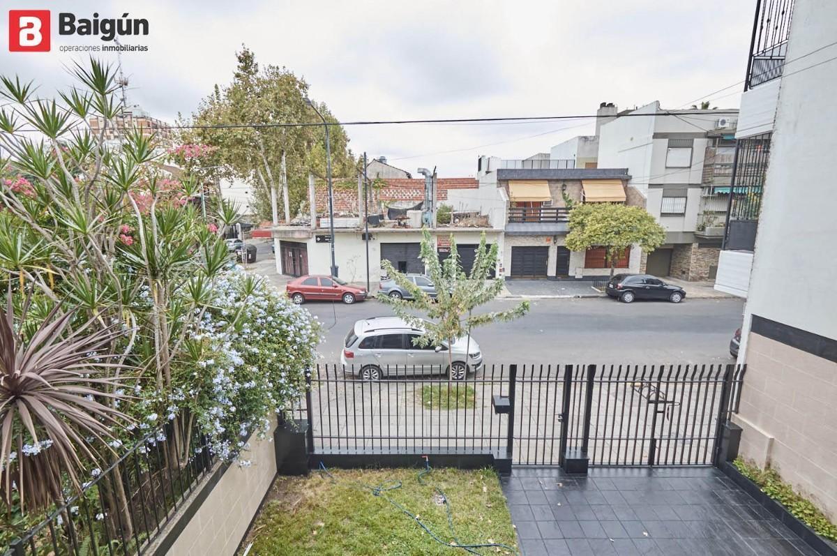 Foto de IMPECABLE CASA EN VILLA DEVOTO, imagen 2