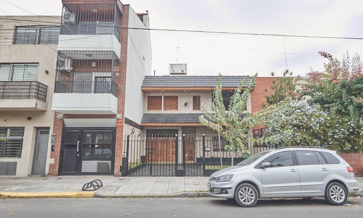 Foto de IMPECABLE CASA EN VILLA DEVOTO, imagen 1