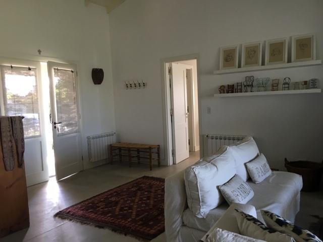Casa de 4 dormitorios con vista al campo en Marayui Country Club 4