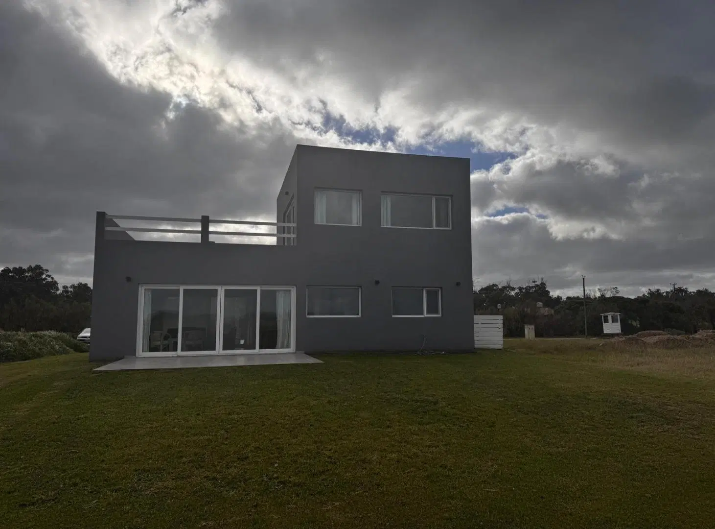Casa de 4 ambientes sobre la cancha de golf, Miramar Links 2