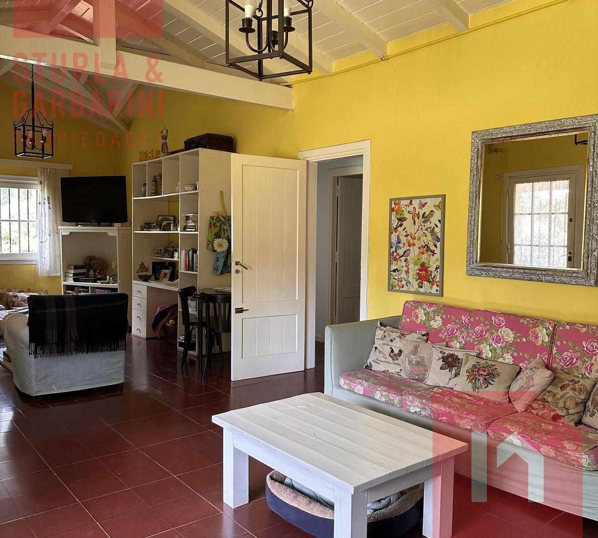 Foto de Venta Casa 10 ambientes en Playa Chapadmalal, Mar del Plata, imagen 2
