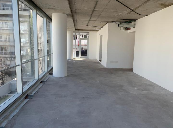 Dueño Alquila Oficina Edificio La Rural Clase A 3