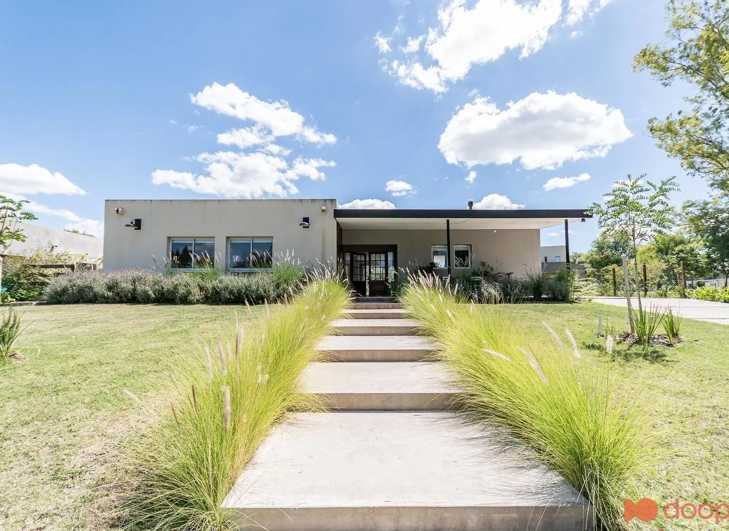 VENTA CASA 4 AMBIENTES BARRIO MONET PILETA JARDIN 5
