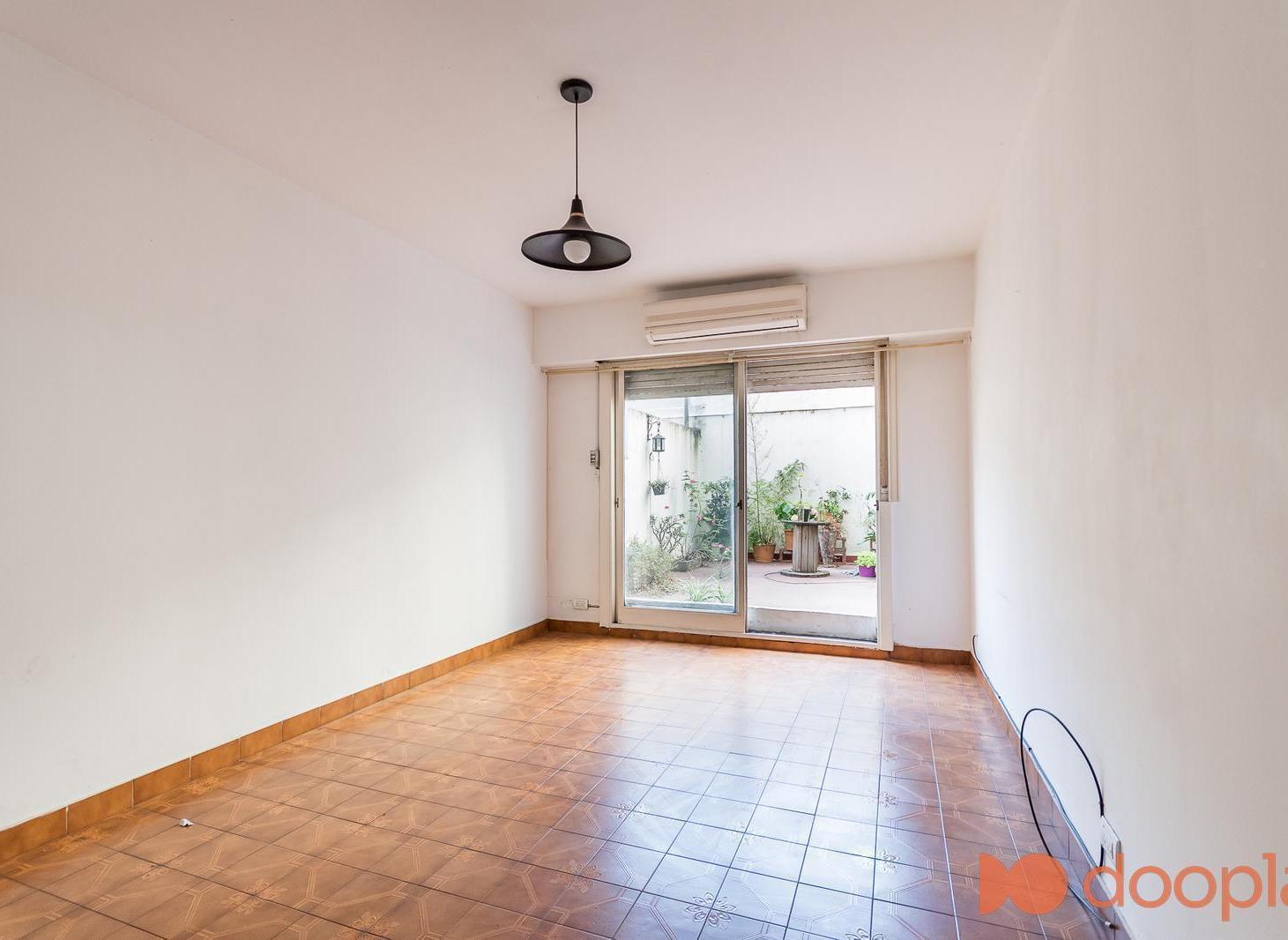 VENTA DEPARTAMENTO DOS AMBIENTES BALVANERA PATIO