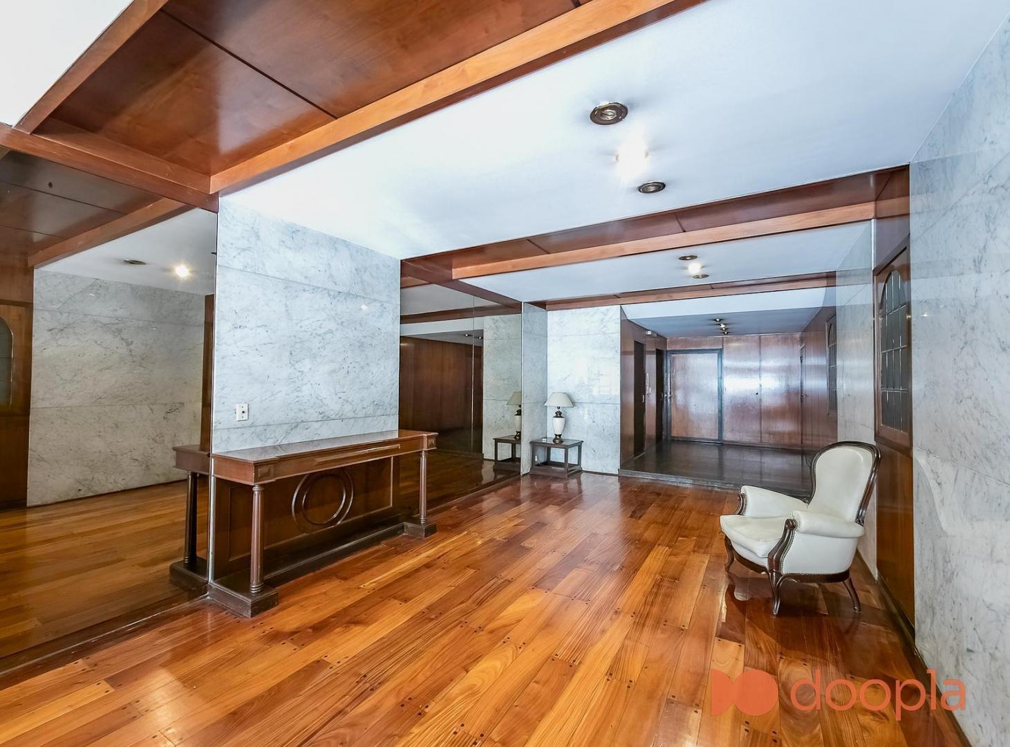 VENTA DEPARTAMENTO 3 AMBIENTES CON DEPENDENCIA FLORES BALCON BAULERA