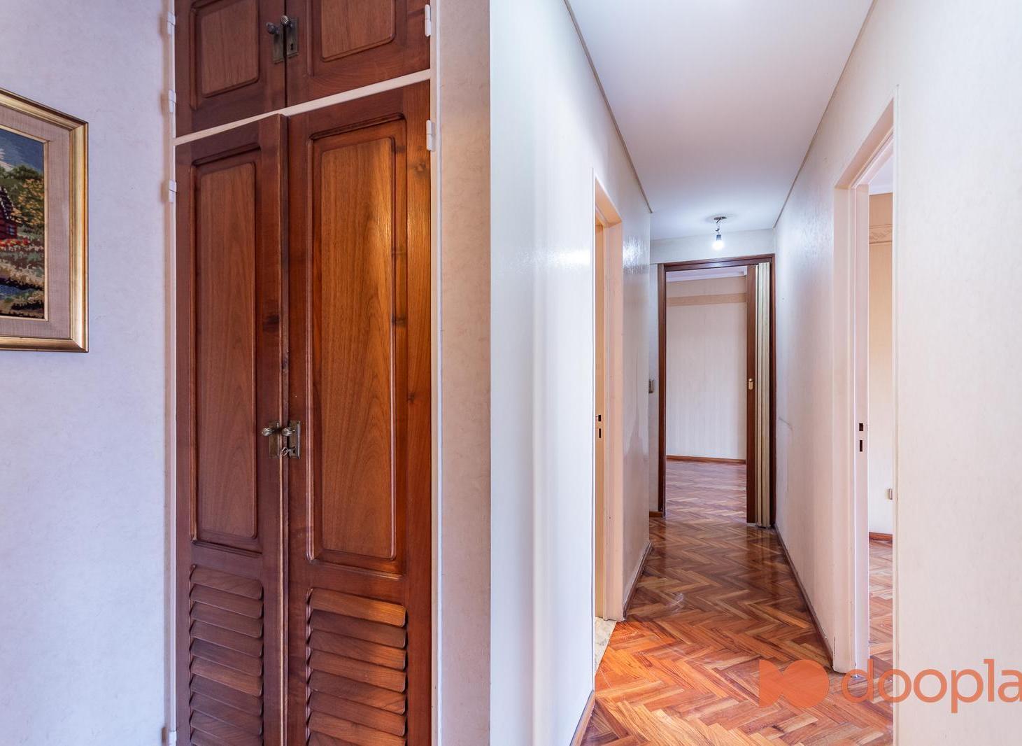 VENTA DEPARTAMENTO 3 AMBIENTES CON DEPENDENCIA FLORES BALCON BAULERA