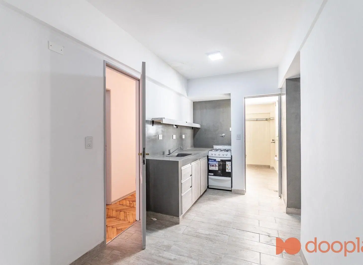 VENTA DEPARTAMENTO 4 AMBIENTES CABALLITO DEPENDENCIA COCHERA BALCÓN 5