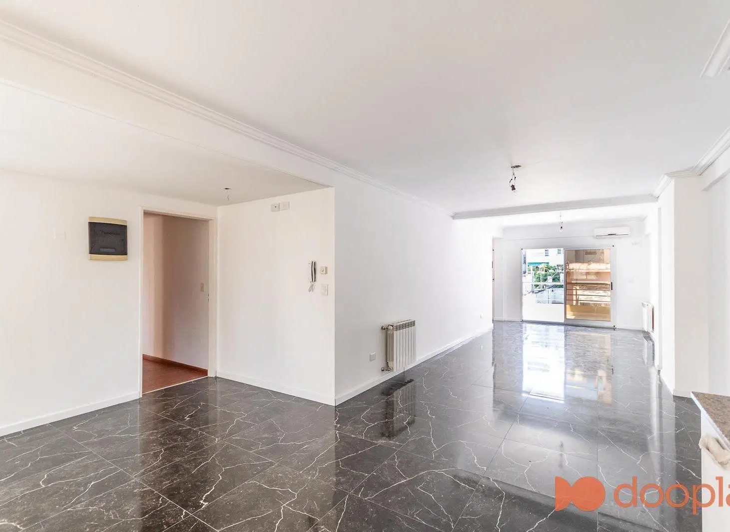 VENTA DEPARTAMENTO 4 AMBIENTES CON COCHERA Y BALCON TERRAZA CABALLITO 3