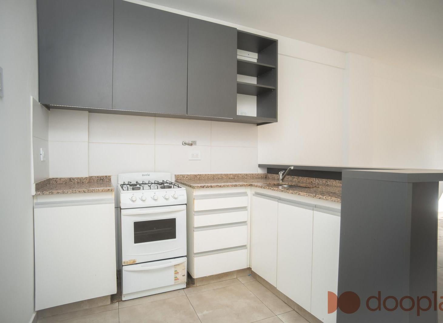 Foto de VENTA MONOAMBIENTE CON BALCÓN A FRENTE EN MONTE CASTRO, imagen 4