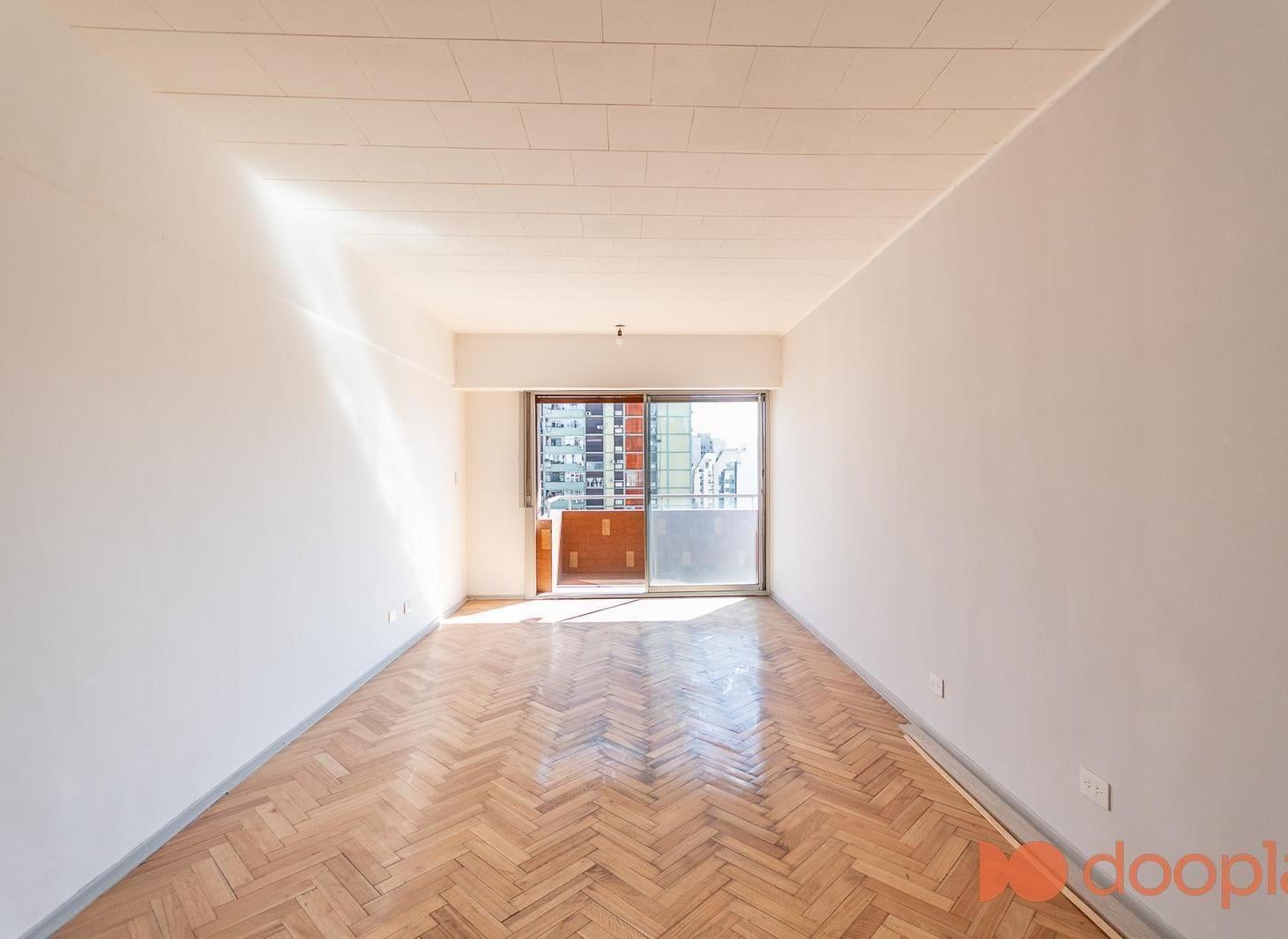 Foto de VENTA DEPARTAMENTO 4 AMBIENTES CABALLITO DEPENDENCIA COCHERA BALCÓN, imagen 4