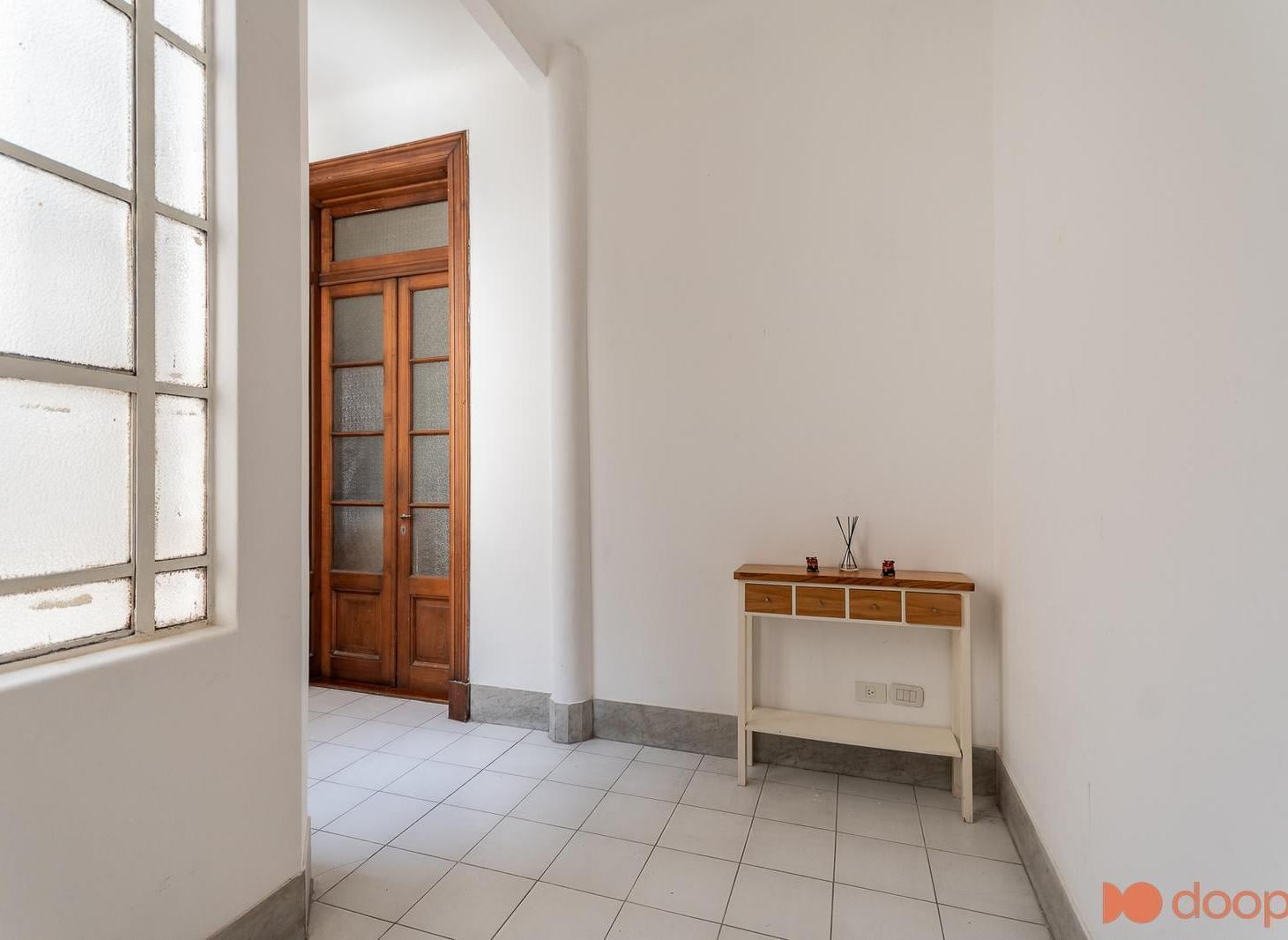 Foto de Venta PH 3 ambientes y medio San Telmo sobre la emblemática esquina, imagen 4