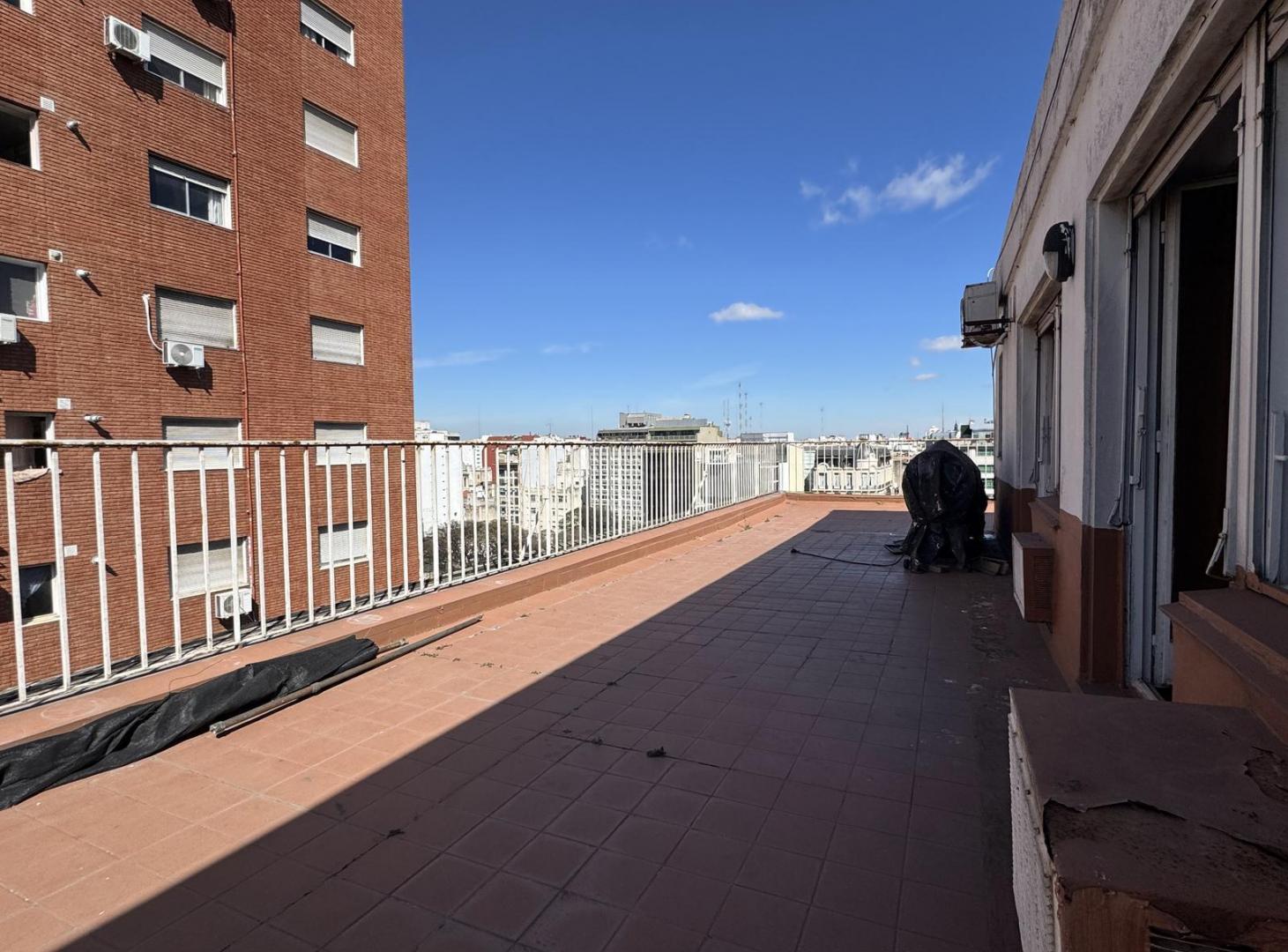 Foto de VENTA OFICINA MONSERRAT BALCON TERRAZA, imagen 5