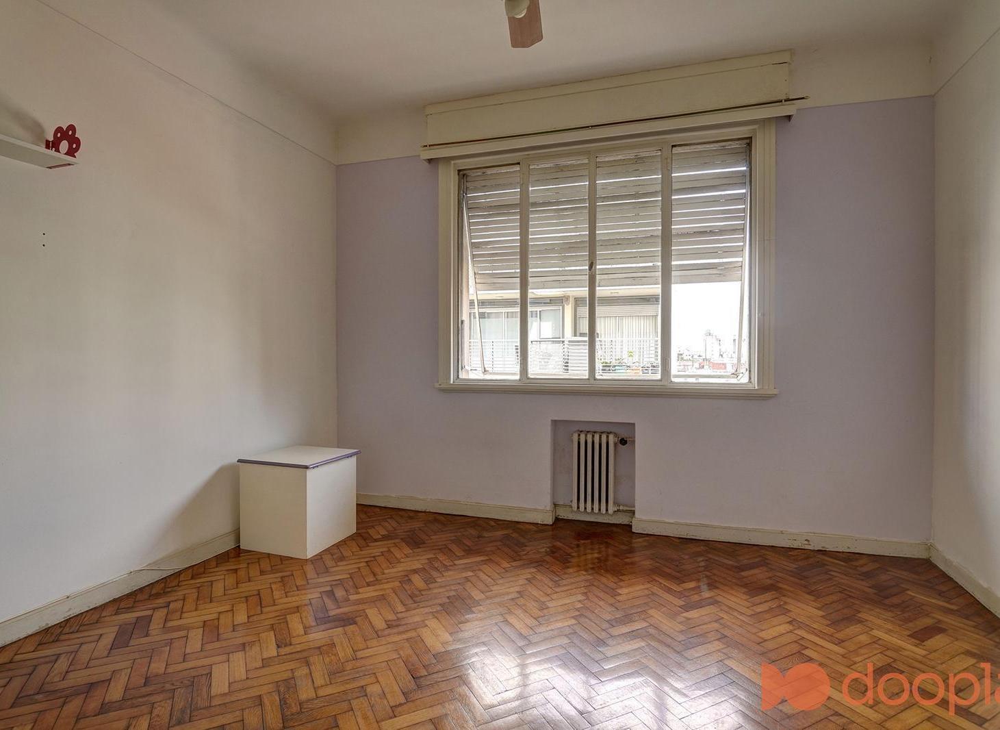 Foto de Venta departamento 3 ambientes Monserrat apto crédito, imagen 1