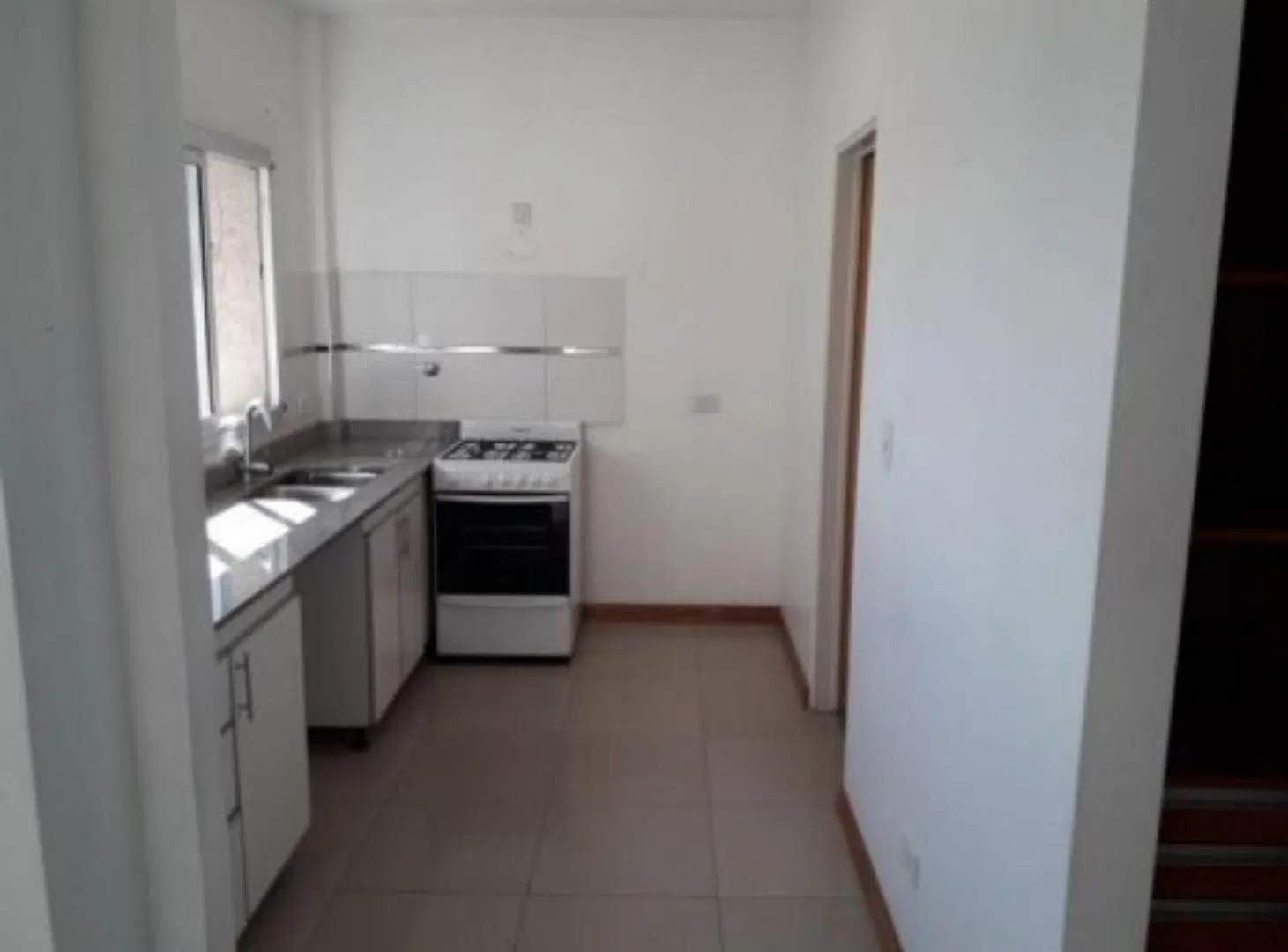 Departamento - Monte Grande 4