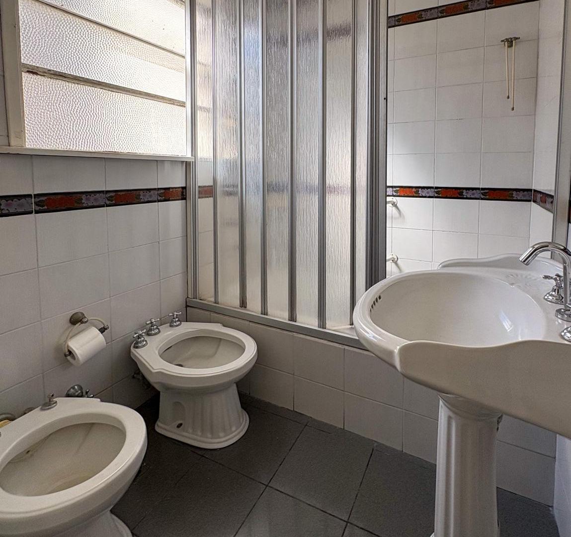 Foto de Departamento 3 Ambientes + dep. al Frente con Balcón - Av. Santa Fe, imagen 4