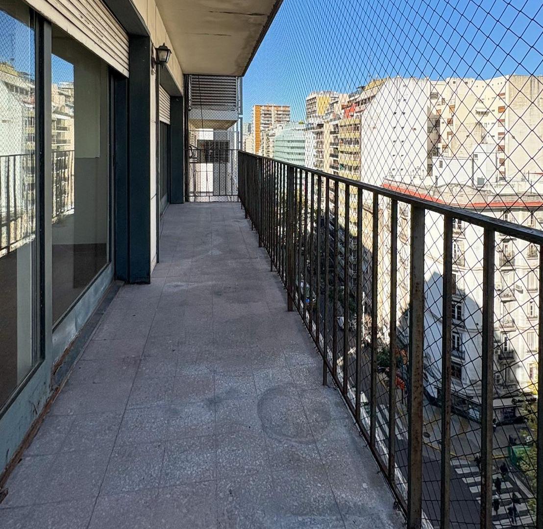 Foto de Departamento 3 Ambientes + dep. al Frente con Balcón - Av. Santa Fe, imagen 5