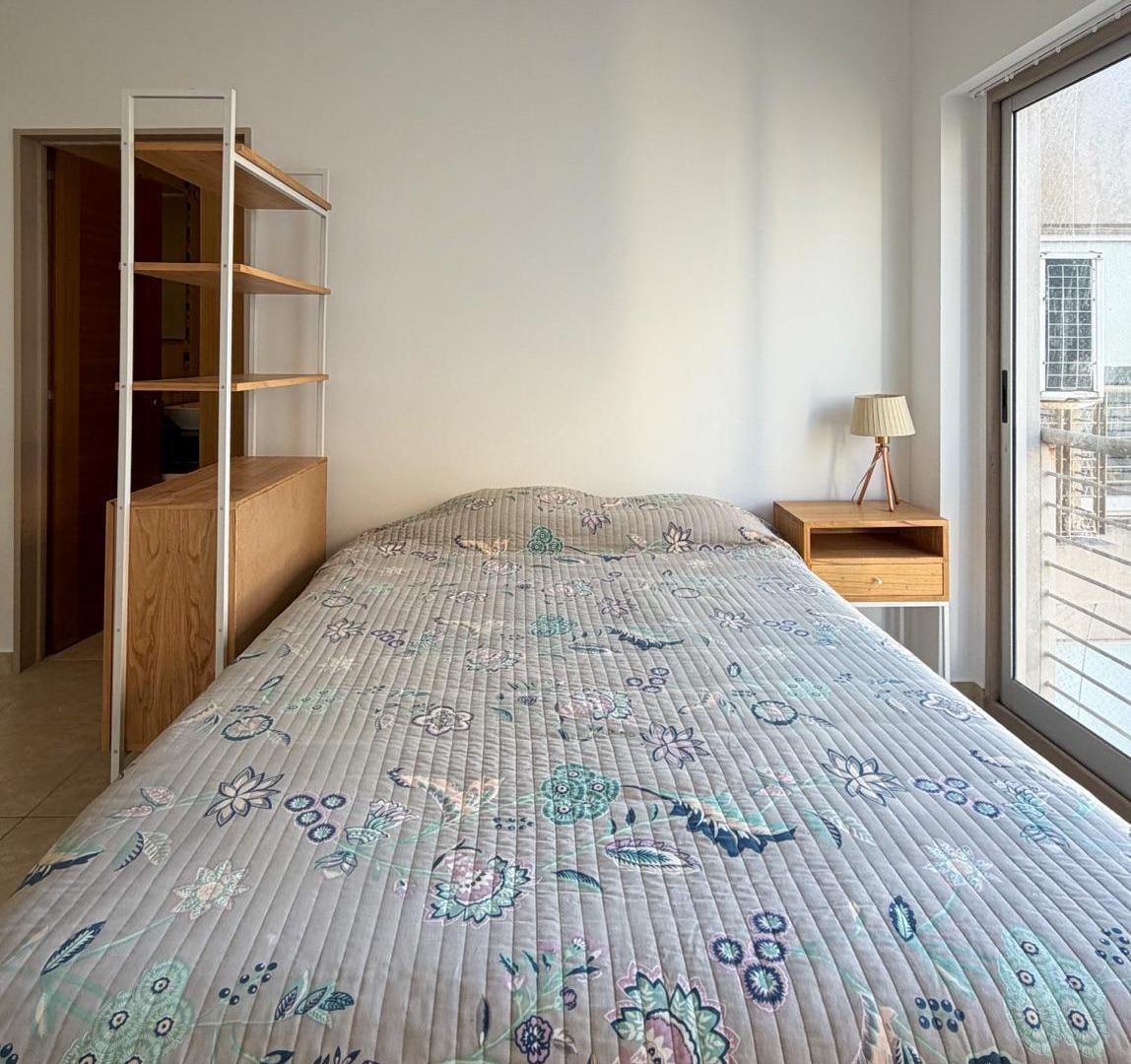 Foto de Impecable Monoambiente con pileta y laundry. Serrano al 500. Villa, imagen 5